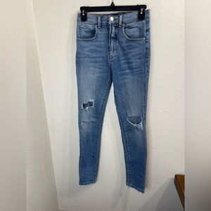Post LA Adaptation Distressed Women’s skinny Jean- Size 26